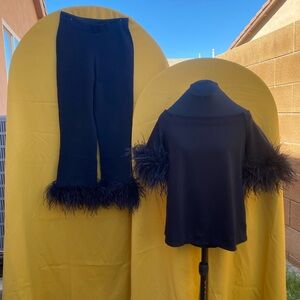 Tuckernuck Black - Retro 2-piece set with feather trim